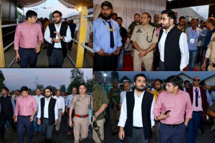 DC Srinagar, SMC Commissioner Inspect Panthachowk Transit Camp