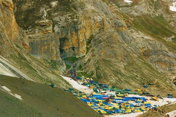 The Jammu and Kashmir Home Department, under the directive of Lieutenant Governor Manoj Sinha, has declared all routes of the upcoming Shri Amarnathji Yatra 2025 as “No Flying Zones” from July 1 to August 10, 2025.