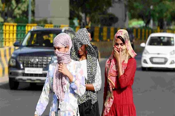 Srinagar recorded its hottest June day in two decades on Thursday, with temperatures reaching 35.2°C, marking a significant rise during the ongoing heatwave across the region.