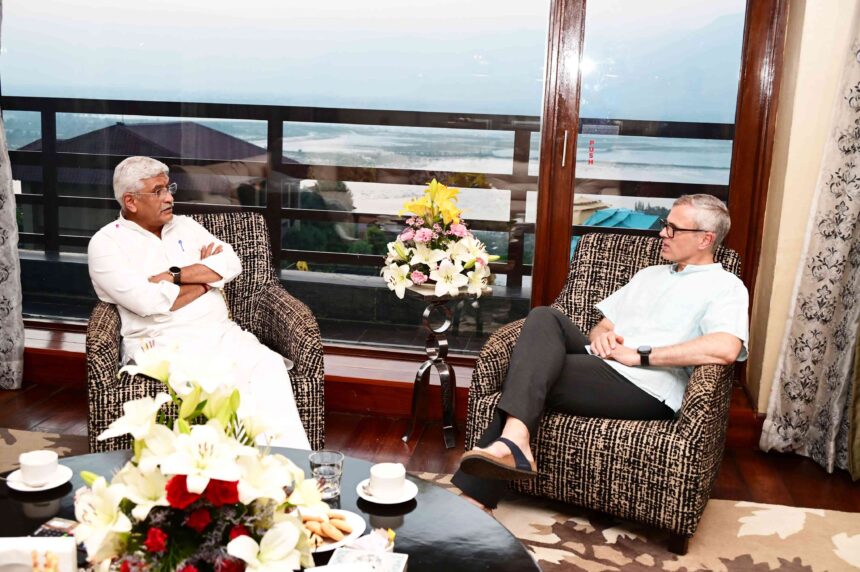 Chief Minister Omar Abdullah on Wednesday held a detailed meeting with Union Minister for Tourism, Gajendra Singh Shekhawat, to discuss strategic measures for strengthening the tourism sector in Jammu and Kashmir.
