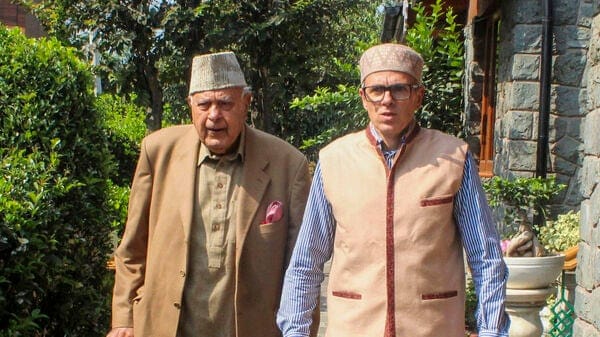 Jammu and Kashmir National Conference President Dr Farooq Abdullah and VP and Hon'ble CM Omar Abdullah Sunday expressed condolences with VP Province and MLA Lal Chowk Ahsan Pardesi on the demise of his aunt Hafeeza Begum of Batwara.