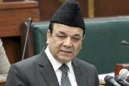 Media Bridge Between Govt and Public, must ensure Quality reporting: Speaker Rather