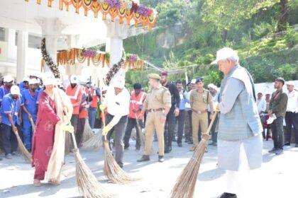 Lieutenant Governor participates in Sewa Parv at Katra