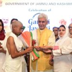 LG Sinha Calls for Embracing Gandhian Ideals to Tackle Contemporary Challenges