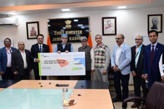 J&K Bank contributes ₹4.10 crore to CM’s Relief Fund for flood-affected families