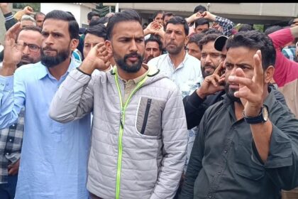 Fire & Emergency aspirants stage protest in Srinagar, seek justice