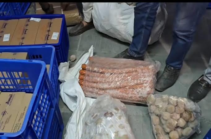 J&K Government Bans Sale of Unsafe Frozen and Chilled Meat Products