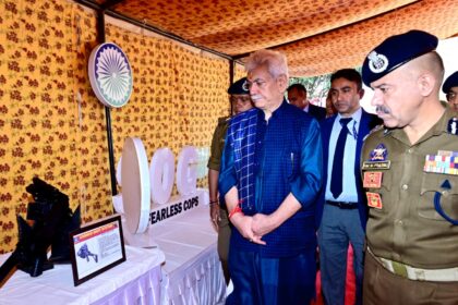 LG Sinha visits JKP’s Commando Training Centre at Sunjwan, Jammu