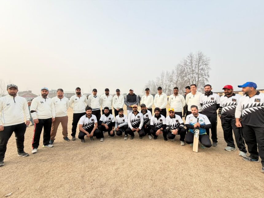 Cops vs Scribes Friendly at Sopore: Journalists Edge Sopore Police by 6 Runs