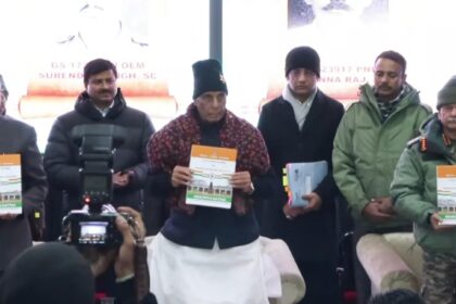 Rajnath Singh dedicates BRO's 22 vital infrastructure projects for J&K