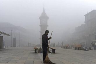 Sub-zero temperatures grip Kashmir, Zojila records minus 16