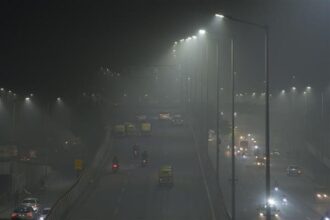 Sub-zero temperatures prevail in Kashmir, Pulwama coldest