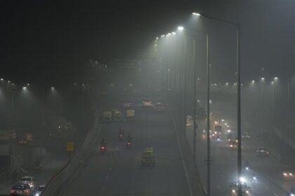 Sub-zero temperatures prevail in Kashmir, Pulwama coldest