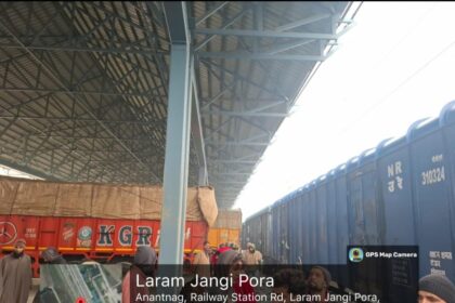 LG Manoj Sinha Hails Historic Arrival of First-Ever Foodgrain Freight Train in Kashmir Valley