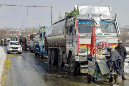 Jammu-Srinagar Highway on Restricted Schedule, Night Travel Not Advised