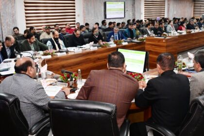 CM Omar Abdullah chairs District Review meeting of Kathua district