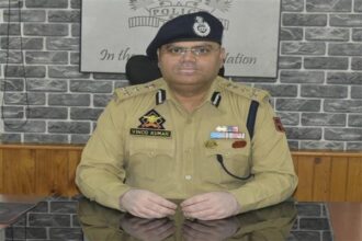 Dr. Vinod Kumar, IPS, takes charge as DIG of North Kashmir Range, vows corruption-free policing