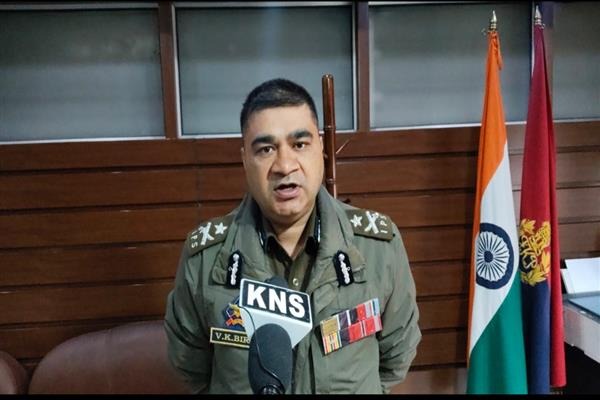 Zero tolerance, zero mercy: IGP Kashmir warns drug smugglers