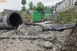 Two dead, one critical as steamer explodes in Shopian fruit mandi