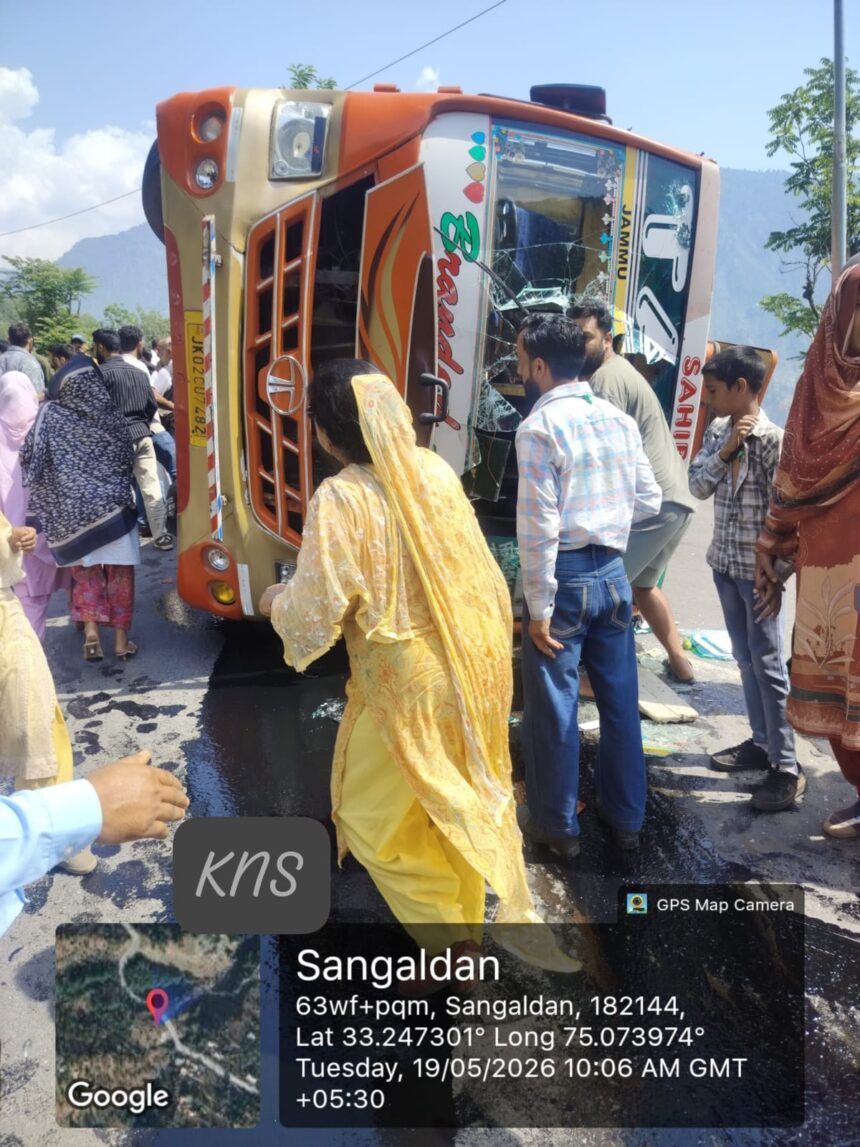 One dead, 25 injured as bus turns turtle in Ramban