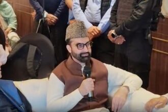 Mirwaiz Umar Farooq Delivers Keynote at Dr. Sushil Razdan’s Book Ceremony.