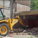 Under anti-drug drive, two illegal shops pulled down in Tangmarg