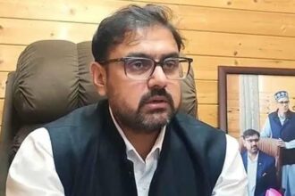 Satish Sharma promises action on jobs, drugs, civic issues
